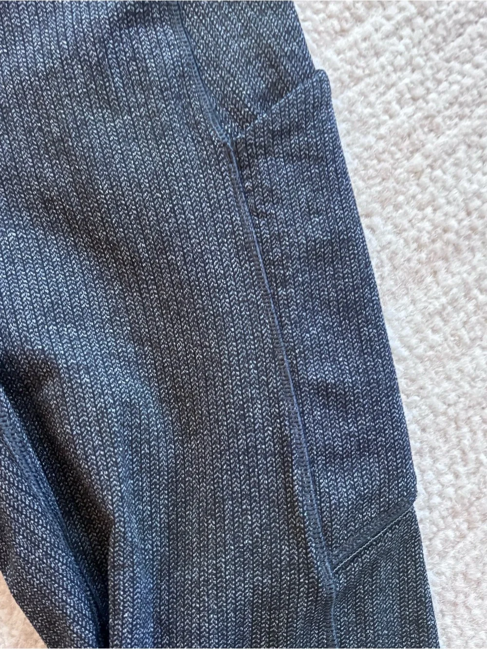 lululemon athletica women's dark gray ribbed leggings size 6